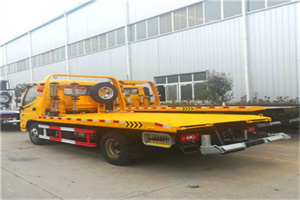 仙居附近拖车救援搭电